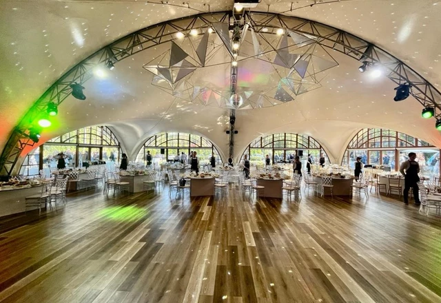 Панорама Холл / Panorama Hall  Круглогодичный шатер