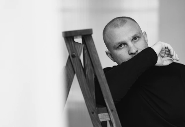 Ведущий Александр Комлев - слайд 7