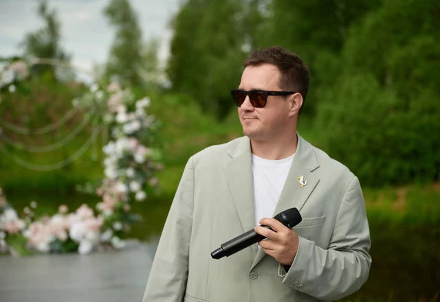 Александр Волкодав | ведущий, который не только говорит, но и играет - фото 7