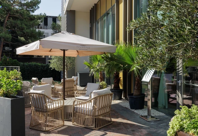 Приморье Grand Resort Hotel: Лобби-бар «Галс»