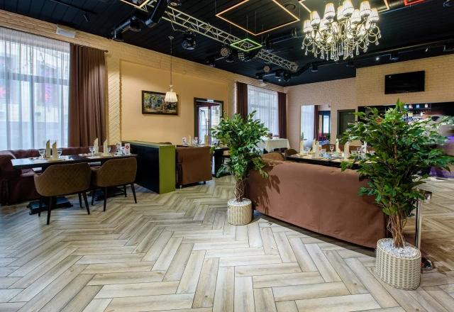 Чеховъ Hall: Оджах.ури