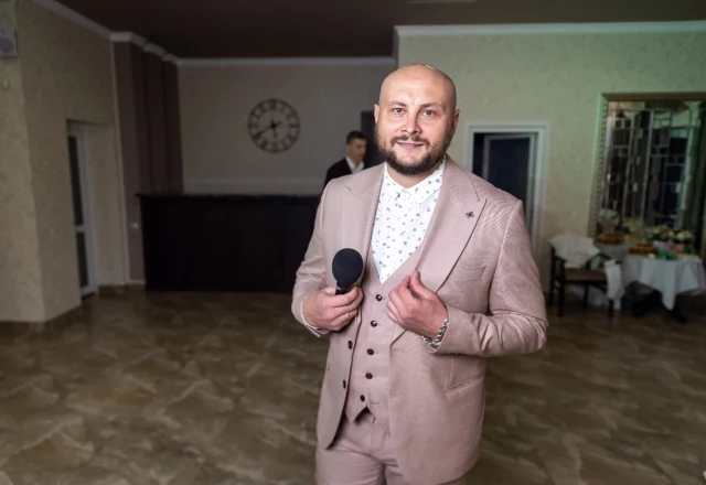 Ведущий Виталий Бижов, свадьба: Свадьба