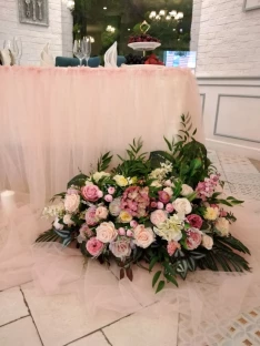 Florance, свадьба: Оформление свадебного зала