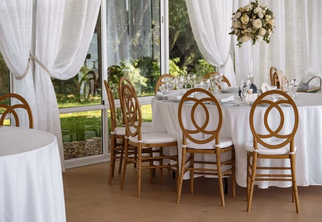 Студия декора «GRANI DECOR», свадьба: Оформление свадебного зала