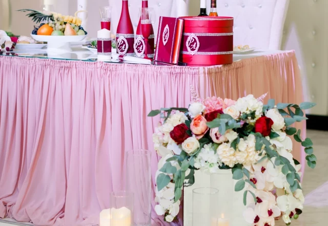 A&B Decor