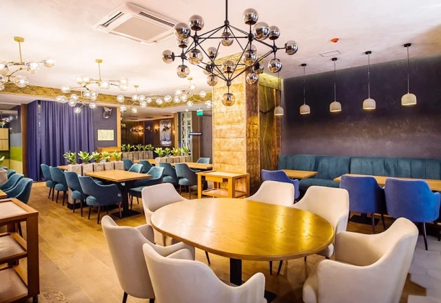 Congress Hotel: Основной зал