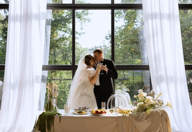 Студия декора и флористики Евгения Сард Дизайн | Evgenia Sard Design | Павел & Ирина. Cream & Silver wedding decor  - фото 138