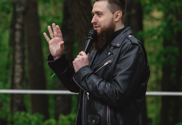Ведущий Стас Тюбин - слайд 18