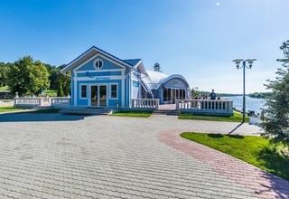 Загородный клуб «Белый Берег» и Ресторан «Кутузов» Территория и регистрация в «Кутузове» - фото 10