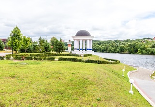 Загородный клуб «Белый Берег» и Ресторан «Кутузов» Территория и регистрация в «Белом береге» - фото 10