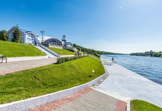 Загородный клуб «Белый Берег» и Ресторан «Кутузов» Территория и регистрация в «Кутузове» - фото 1
