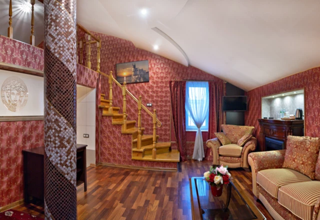 Ресторан «Хитровка» Номера для молодоженов и гостей - фото 8