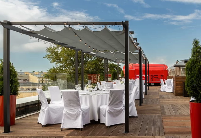 Рэд Старс Отель / Red Stars Hotel Event-пространство Red Roof на крыше отеля 