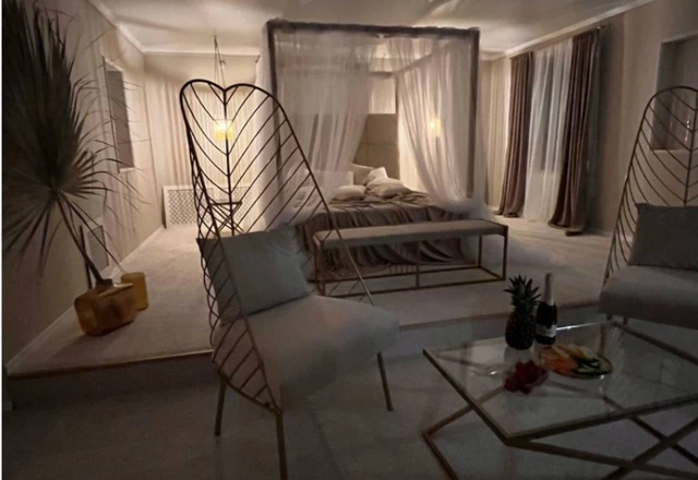 Вилла Парк / Villa Park  Трехкомнатный номер для молодоженов - фото 6