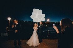 Ведущий Артем Поляков - фото 6