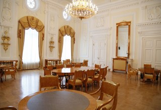 Петровский Путевой Дворец Петровская гостиная - фото 3