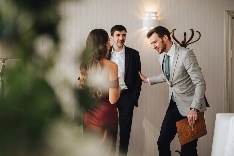 Ведущий Сергей Каушлы - фото 19