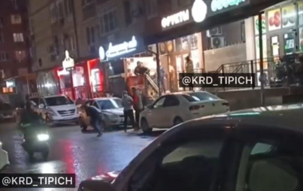 Полиция проверяет информацию о звуках выстрелов в Музыкальном микрорайоне