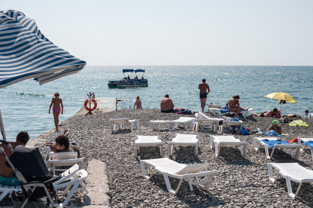Температура воды на курортах Кубани достигла комфортного уровня в 22 °C