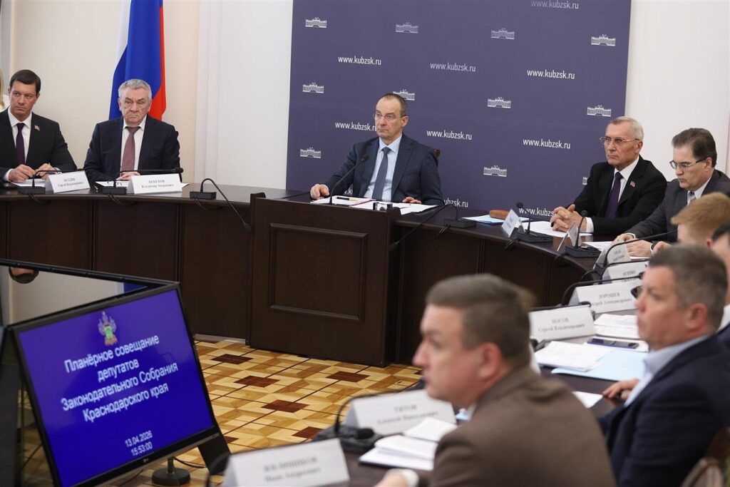 Юрий Бурлачко рассказал, что притягивает мигрантов в Краснодарский край