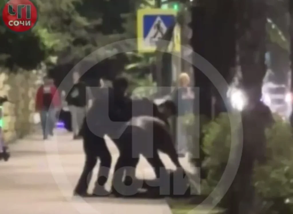 В Сочи полицейские устанавливают обстоятельства жестокого избиения мужчины
