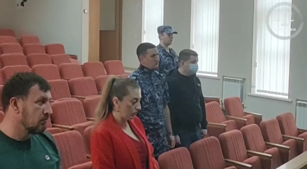 Бывший сочинский полицейский отправится в колонию за вымогательство