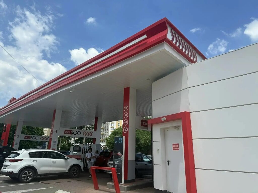 На 15 АЗС в Краснодарском крае временно не продают бензин