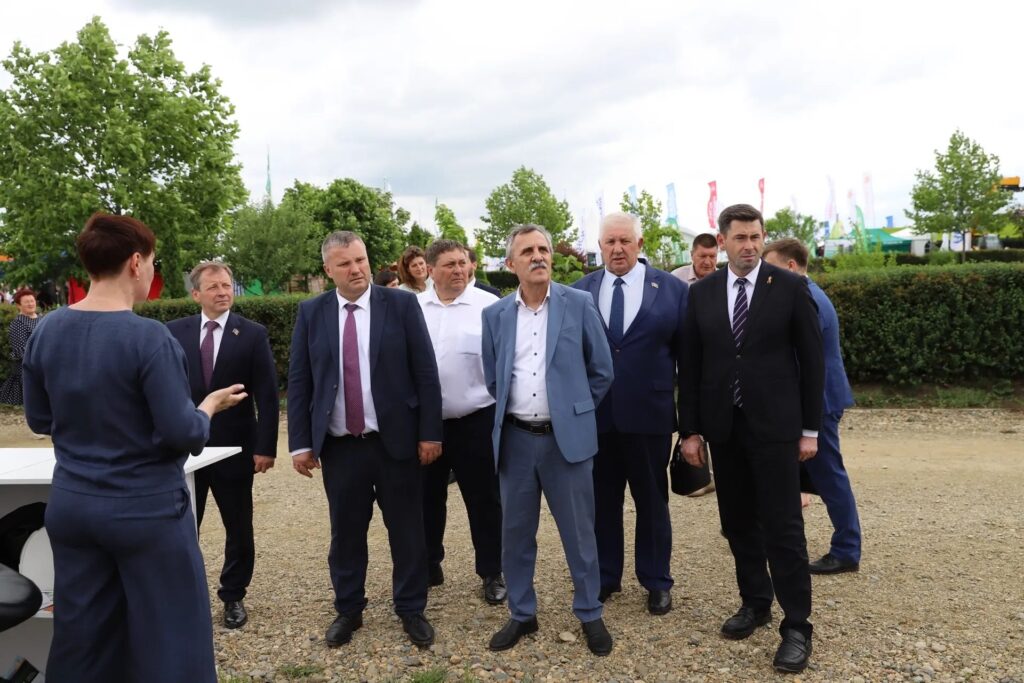 "Золотая Нива" в Усть-Лабинске: о крупнейшей агровыставке рассказал Владимир Зюзин