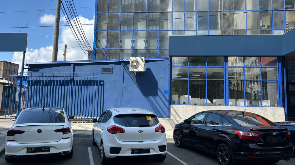 В Краснодаре установили новые камеры для фиксации снятия номеров с автомобилей при стоянке на муниципальных парковках