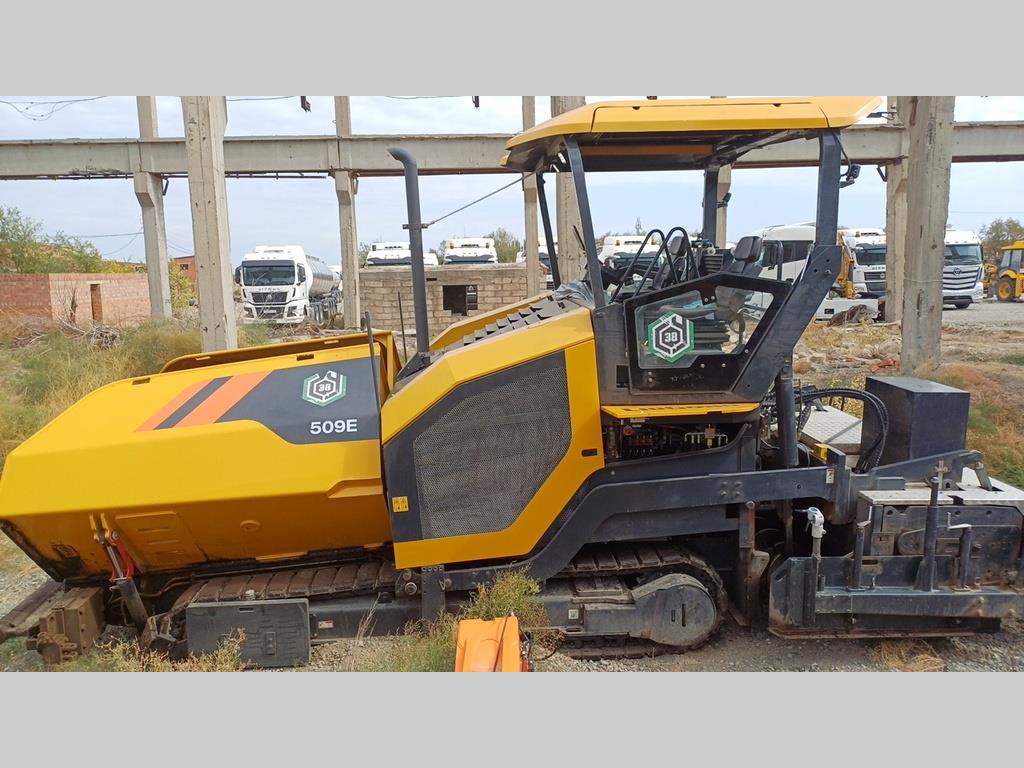 Асфальтоукладчик Liugong 509E
