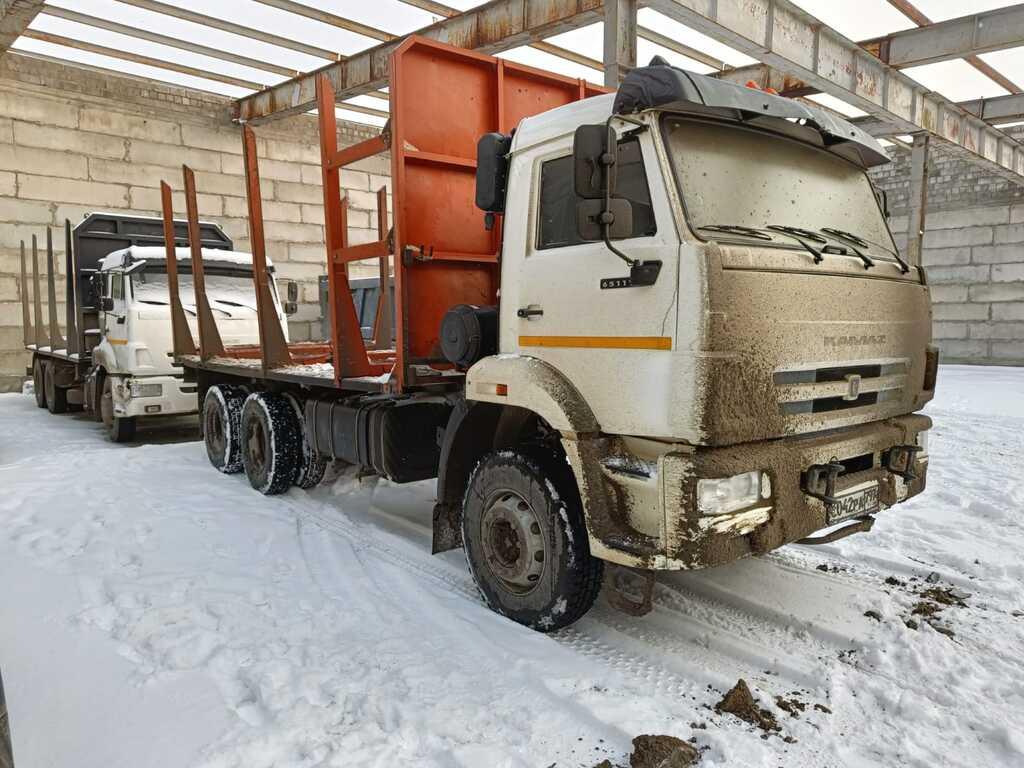 689046