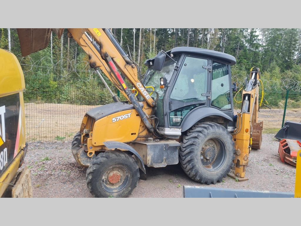 CASE 570ST