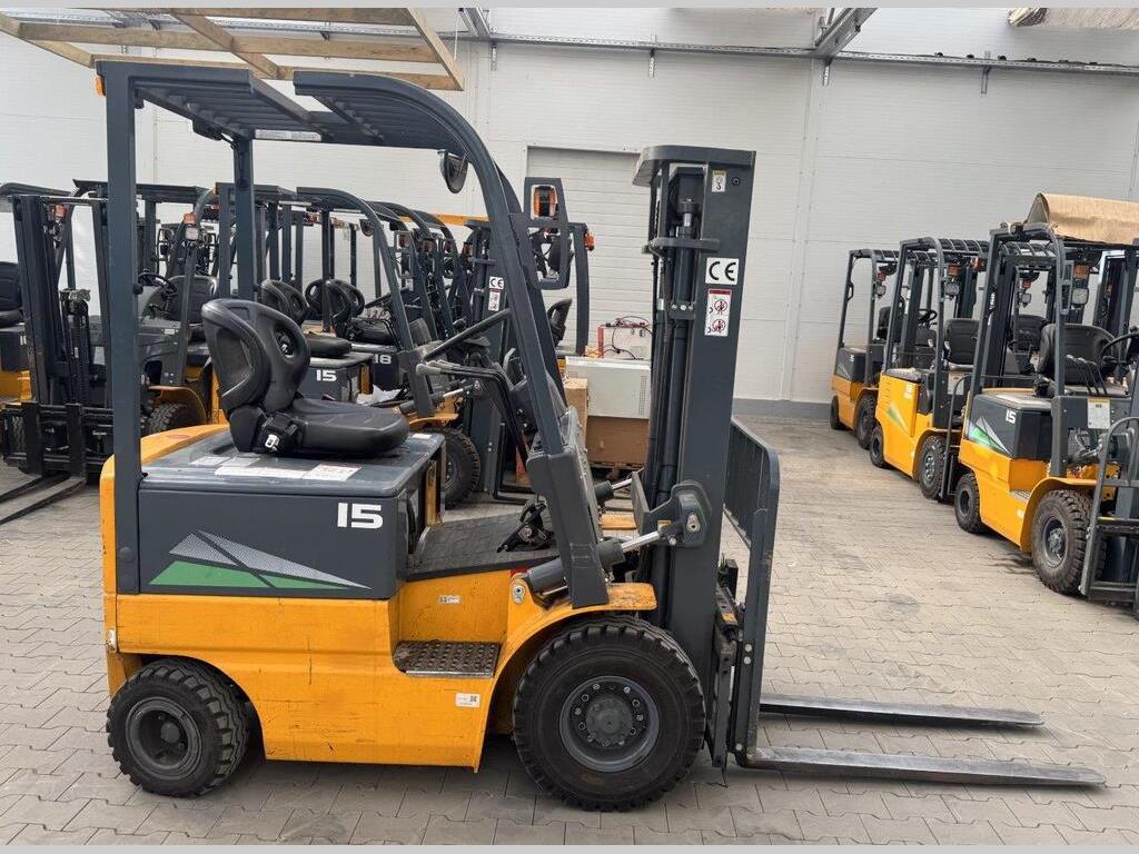 CPD15 AURORA FORKLIFT