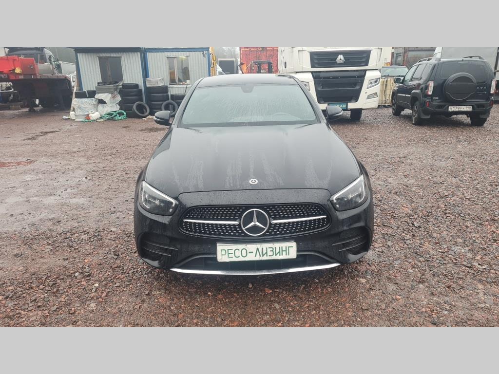 MERCEDES-BENZ E CLASS