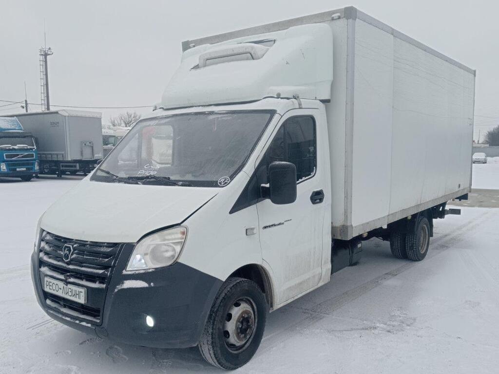 2824NE специализированный, фургон для перевозки пищевых продуктов