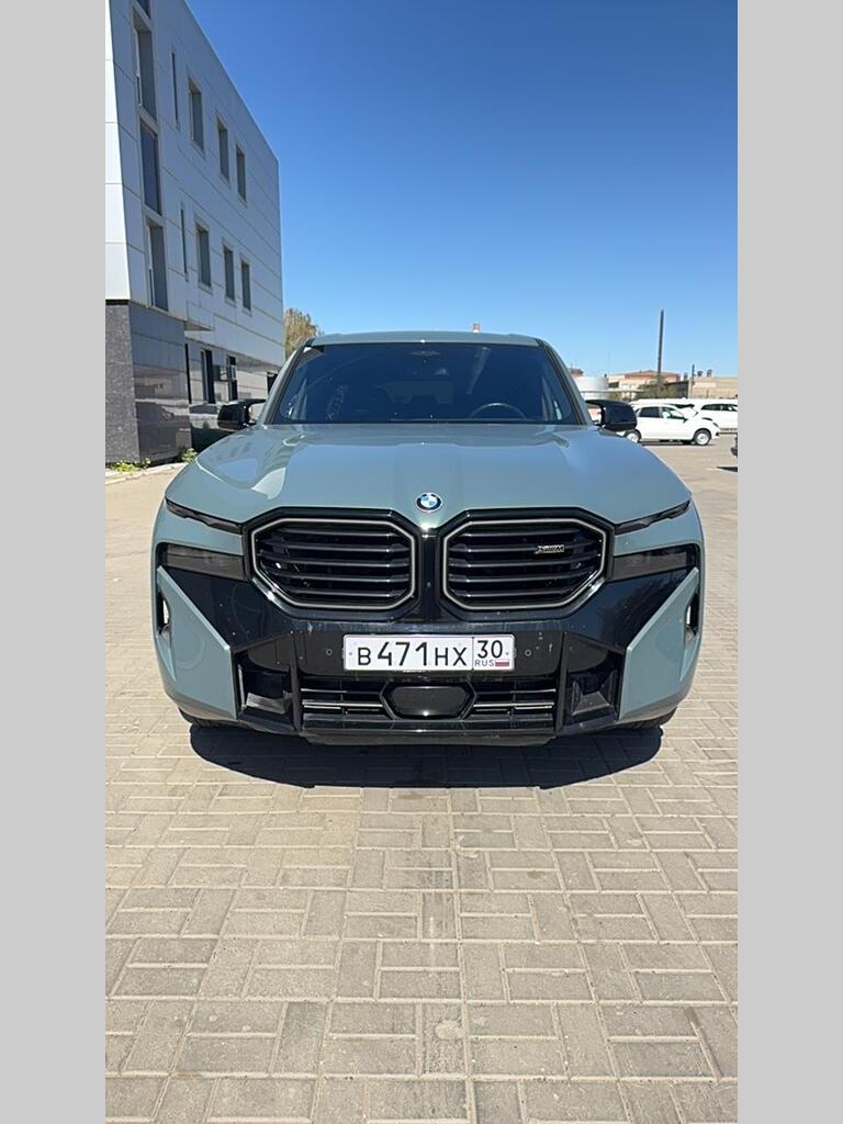 BMW XM
