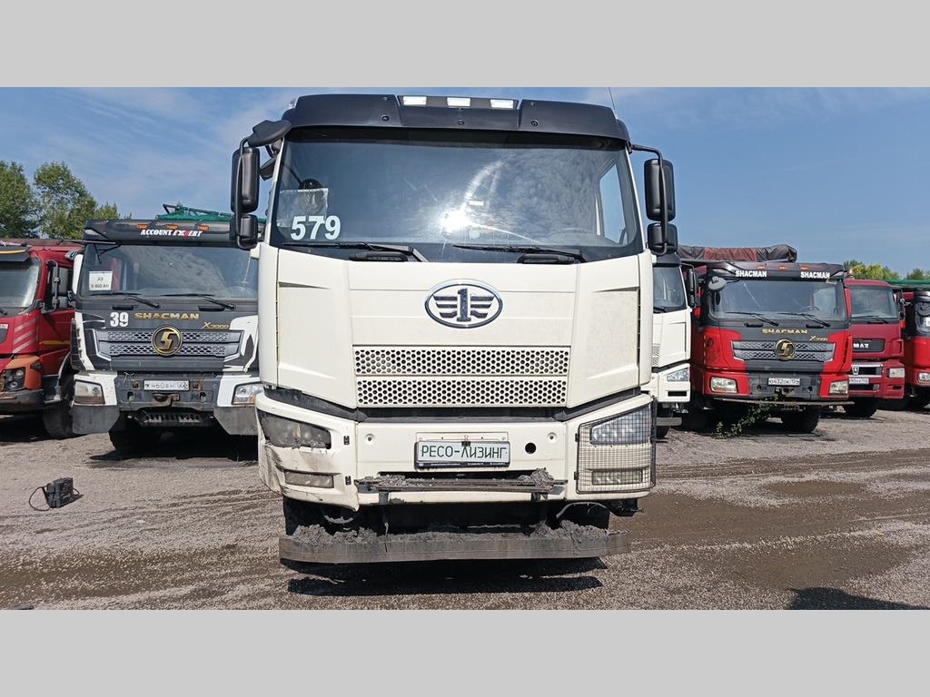 FAW J6