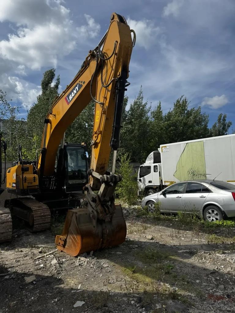 SANY SY225С