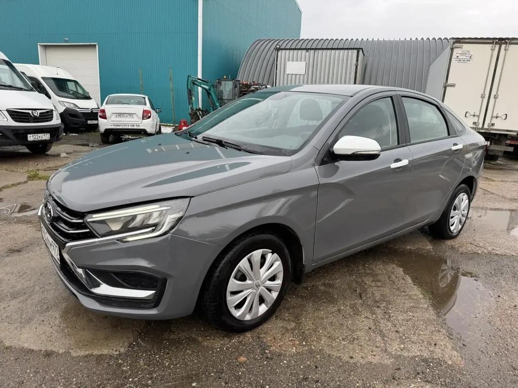 LADA VESTA