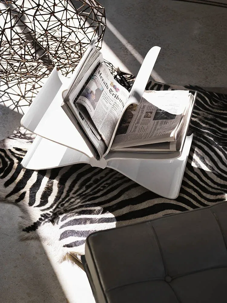 Kartell Front Page — модель в интерьере — изображение 2