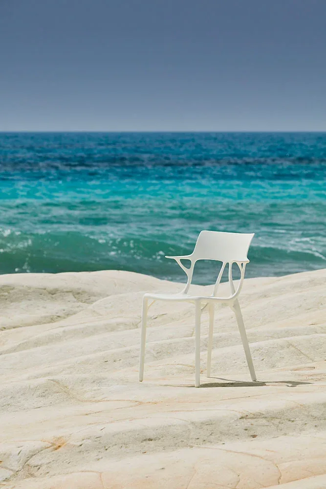 Kartell A.I. — модель в интерьере — изображение 2