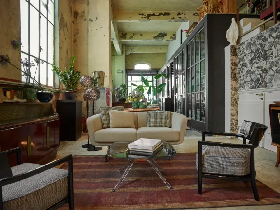 Kartell Planet — модель в интерьере — изображение 2
