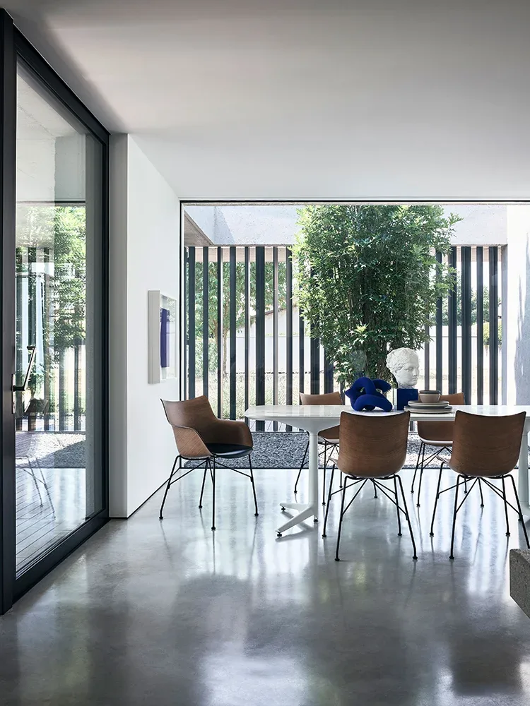 Kartell Multiplo — модель в интерьере — изображение 3