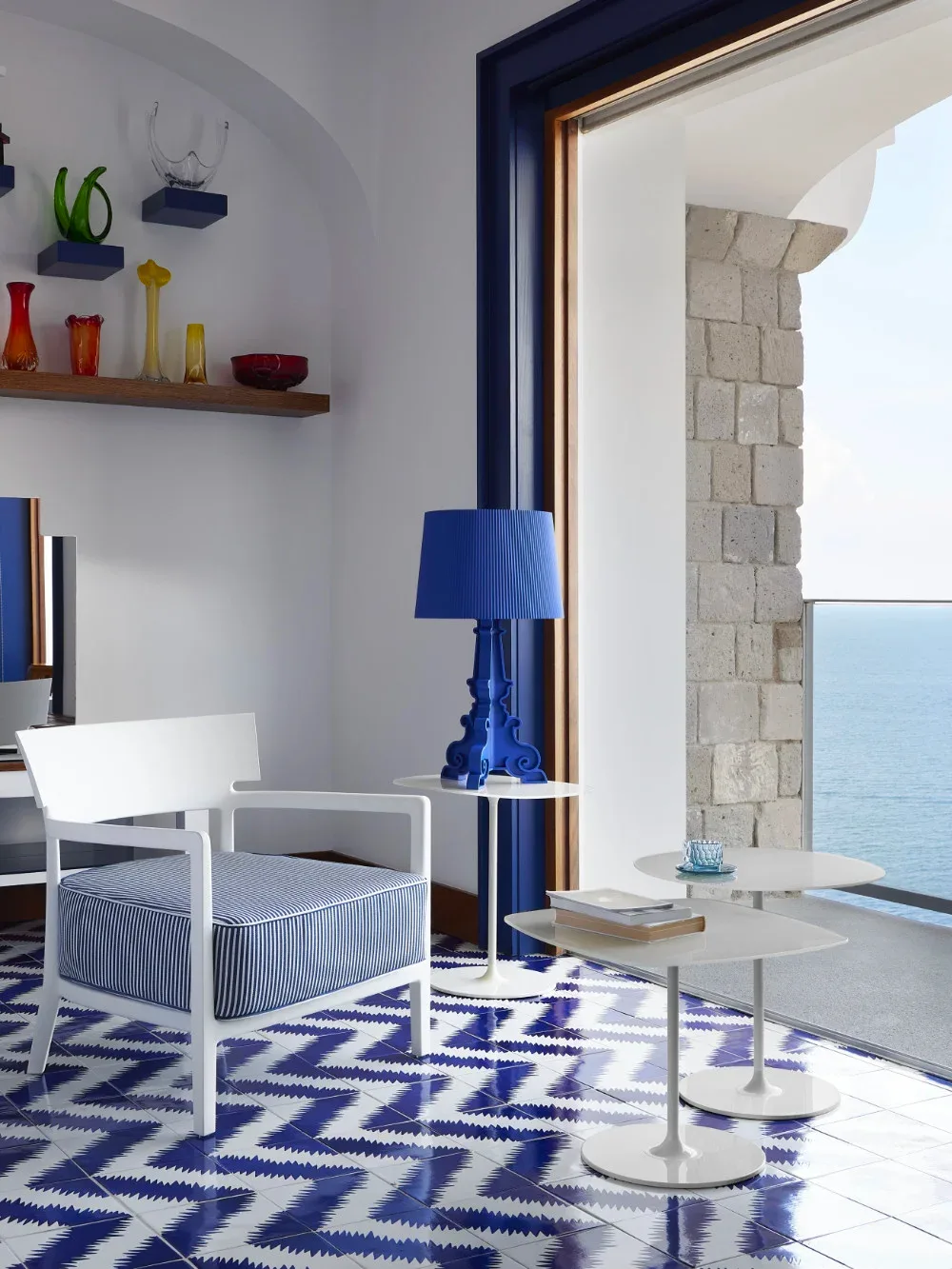 Kartell Bourgie — модель в интерьере — изображение 4