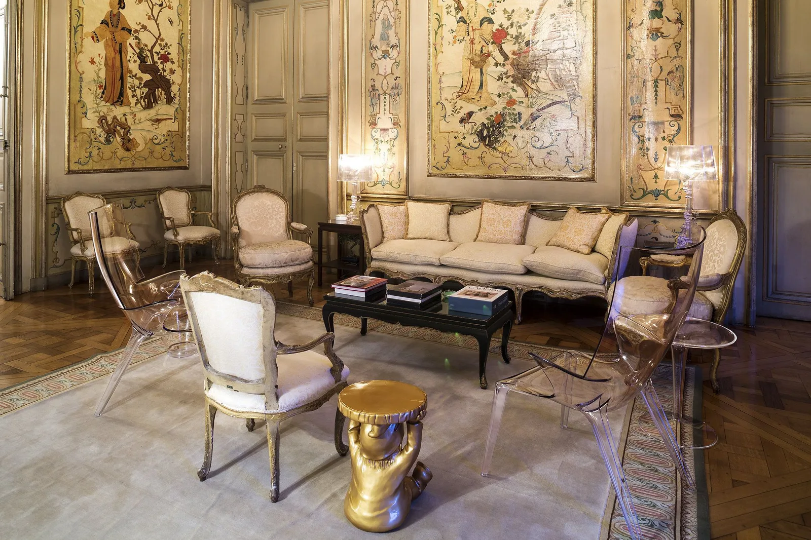 Kartell Uncle — модель в интерьере — изображение 1