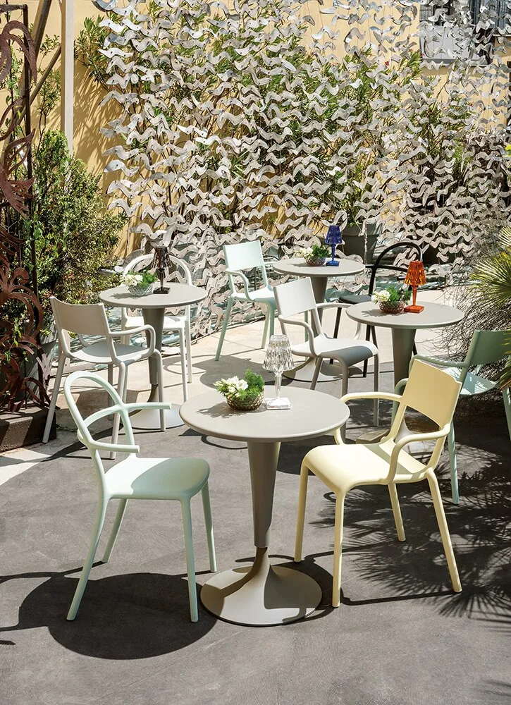 Kartell Generic — модель в интерьере — изображение 2