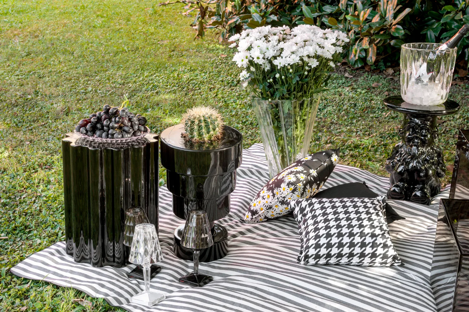 Kartell Gnomes — модель в интерьере — изображение 1
