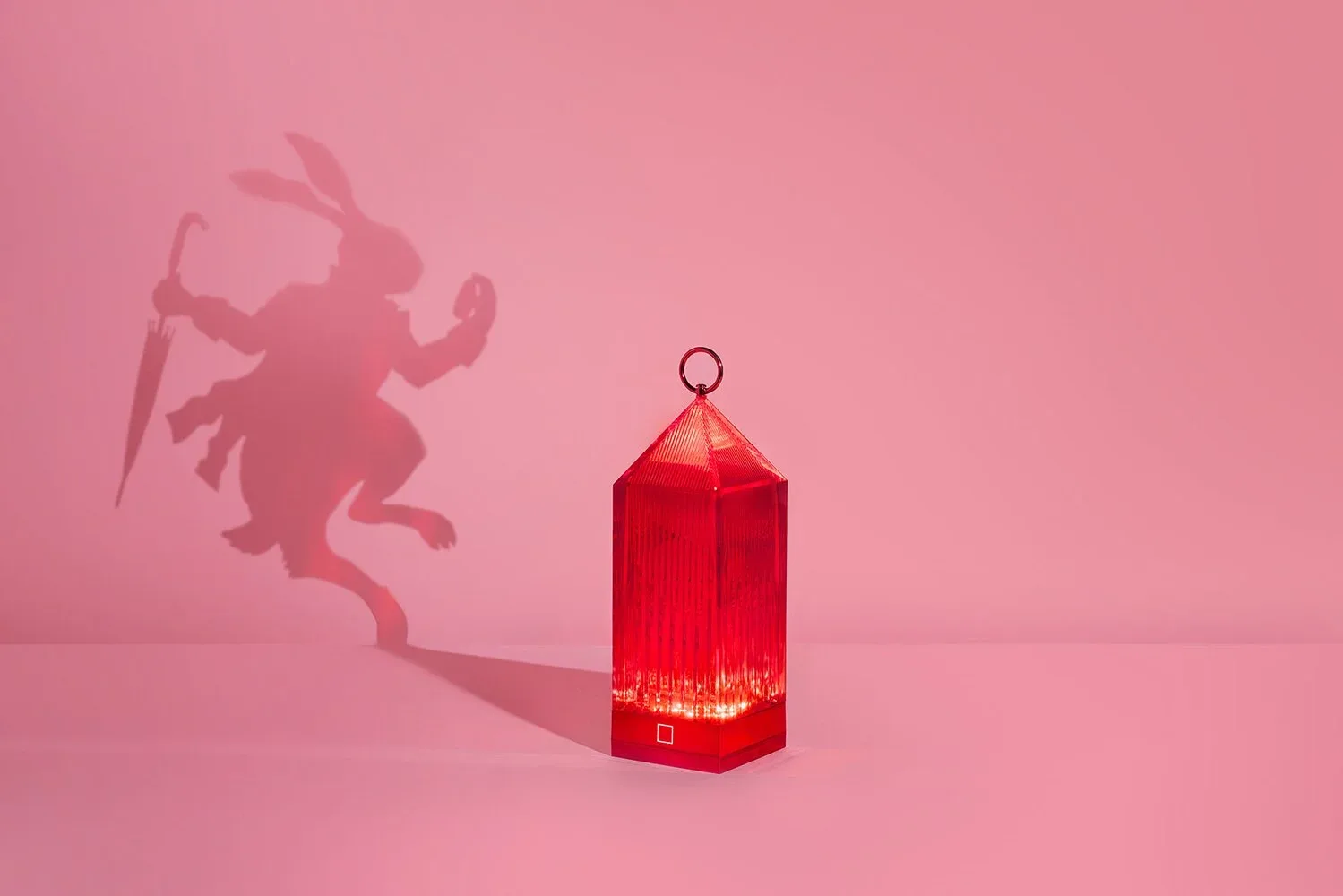 Kartell Lantern — модель в интерьере — изображение 10