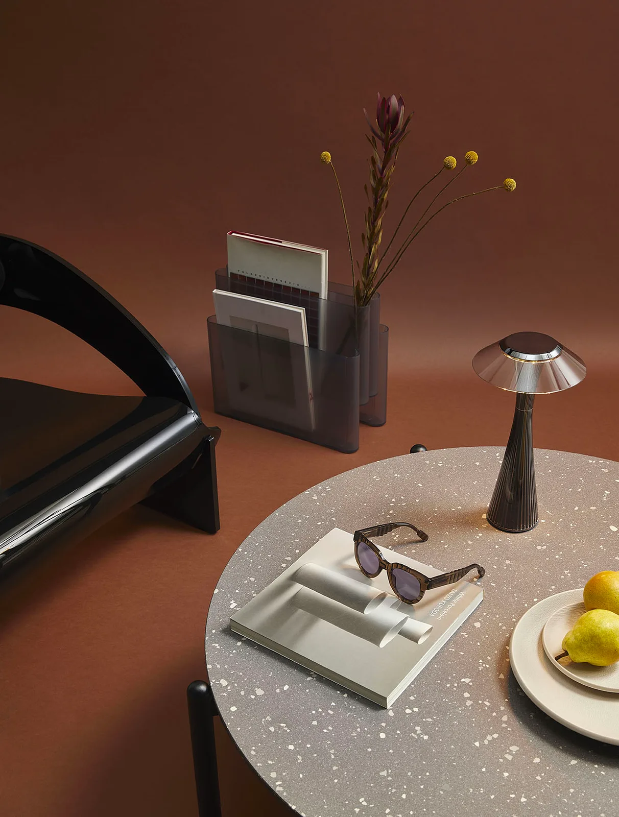 Kartell Space — модель в интерьере — изображение 1