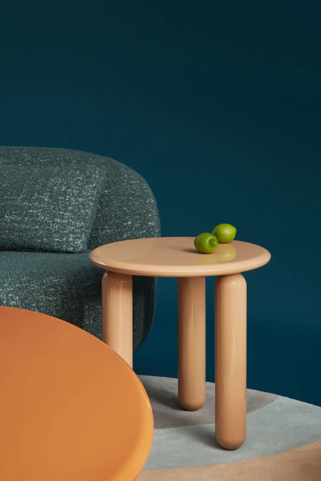 Kartell Undique Mas — модель в интерьере — изображение 5